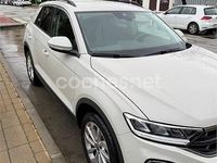 Usado VW T-Roc Business 115 CV (84 kW) 2024 Beige SUV