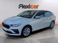 Usado Skoda Scala Essence 95 CV (69 kW) 2024 Blanco Utilitario