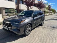 Usado Toyota Highlander Advance 246 CV (180 kW) 2022 Gris / plata SUV