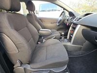 Usado Peugeot 207 109 CV (80 kW) 2007 Verde Utilitario