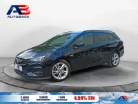 Usado Opel Astra GS Line 105 CV (77 kW) 2021 Negro Familiar