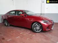 Usado Lexus IS300h Business Edition 223 CV (164 kW) 2017 Rojo Berlina