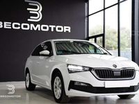 Usado Skoda Scala Ambition 110 CV (80 kW) 2023 Blanco Utilitario