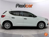 Usado Dacia Sandero Comfort 67 CV (49 kW) 2021 Blanco
