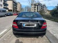 Usado Mercedes C320 Avantgarde 224 CV (164 kW) 2007 Negro Berlina