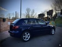 Usado Mazda 3 Sportive 109 CV (80 kW) 2004 Azul Berlina