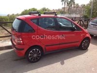 Usado Mercedes A140 Classic 82 CV (60 kW) 2001 Rojo Monovolumen