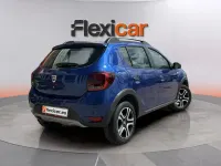 Usado Dacia Sandero Comfort 100 CV (73 kW) 2020 Azul Berlina