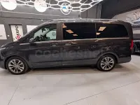 Usado Mercedes V300 Avantgarde 239 CV (175 kW) 2023 Gris / plata Monovolumen