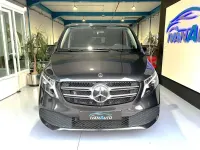 Usado Mercedes V220 Avantgarde 163 CV (119 kW) 2024 Plateado Monovolumen