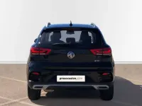 Usado MG ZS Luxury 106 CV (77 kW) 2023 Negro SUV