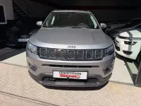 Usado Jeep Compass Longitude 120 CV (88 kW) 2019 Gris / plata SUV