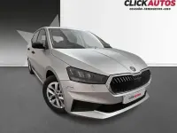 Usado Skoda Fabia Essence 80 CV (58 kW) 2025 Plata Utilitario