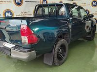 Usado Toyota HiLux 150 CV (110 kW) 2019 Verde Recogida