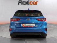 Usado Kia Ceed 120 CV (88 kW) 2021 Azul Utilitario
