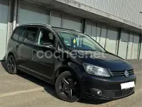 Usado VW Touran Advance 140 CV (102 kW) 2012 Negro Monovolumen