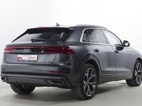 Usado Audi Q8 S-line plus 286 CV (210 kW) 2023 Gris SUV