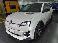 Usado Renault Megane E-Tech Techno 110 kW (150 CV) 2025 Blanco Utilitario