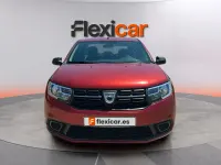 Usado Dacia Logan Essentiel 90 CV (66 kW) 2018 Granate Berlina