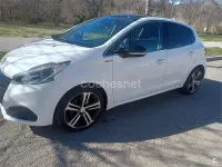 Usado Peugeot 208 GT-line 110 CV (80 kW) 2017 Blanco Utilitario