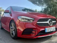 Usado Mercedes B200 150 CV (110 kW) 2021 Rojo Utilitario