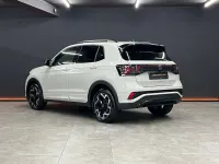 Usado VW T-Cross R-line 150 CV (110 kW) 2025 Gris SUV