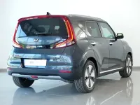 Usado Kia Soul EV 100 kW (136 CV) 2021 Gris SUV