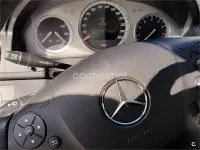 Usado Mercedes C180 Avantgarde 143 CV (105 kW) 2008 Blanco Berlina
