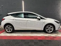 Usado Opel Astra Dynamic 136 CV (100 kW) 2016 Blanco Berlina