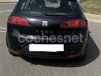 Usado Seat Leon Sport 140 CV (102 kW) 2006 Negro Utilitario