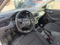 Usado Skoda Scala Style 110 CV (80 kW) 2023 Blanco Utilitario