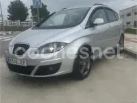 Usado Seat Altea XL I-Tech 140 CV (102 kW) 2015 Gris / plata Monovolumen