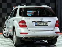 Usado Mercedes ML420 306 CV (225 kW) 2009 Gris / plata SUV