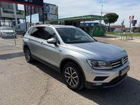 Usado VW Tiguan Allspace Advance 150 CV (110 kW) 2021 Gris / plata SUV