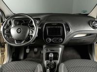 Usado Renault Captur Zen 90 CV (66 kW) 2019 Beige SUV