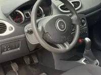 Usado Renault Clio IV 75 CV (55 kW) 2012 Blanco Berlina