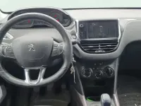 Usado Peugeot 2008 Style 82 CV (60 kW) 2016 Blanco SUV