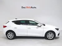 Usado Seat Leon Style 116 CV (85 kW) 2025 Blanco Berlina