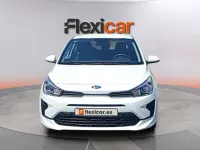 Usado Kia Rio 84 CV (61 kW) 2021 Blanco Berlina