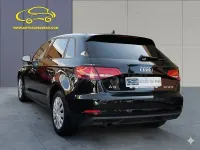 Usado Audi A3 116 CV (85 kW) 2019 Negro Berlina