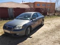 Usado Toyota Avensis Executive 116 CV (85 kW) 2004 Gris / plata Berlina