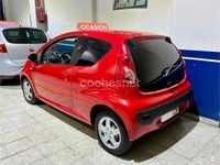 Usado Peugeot 107 54 CV (39 kW) 2008 Rojo Utilitario