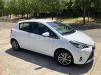 Usado Toyota Yaris Active 111 CV (81 kW) 2019 Blanco Berlina