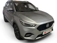 Usado MG ZS Luxury 111 CV (81 kW) 2023 Gris SUV