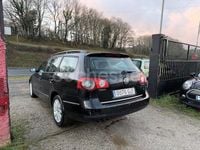 Usado VW Passat 105 CV (77 kW) 2008 Negro Familiar