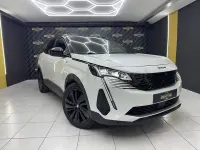 Usado Peugeot 3008 GT 130 CV (95 kW) 2022 Blanco SUV
