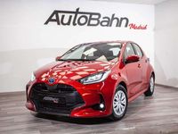 Usado Toyota Yaris Hybrid Business Edition 116 CV (85 kW) 2022 Rojo Utilitario