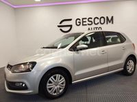 Usado VW Polo Advance 75 CV (55 kW) 2015 Gris / plata Berlina