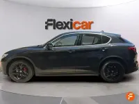 Usado Alfa Romeo Stelvio Executive 180 CV (132 kW) 2018 Negro SUV
