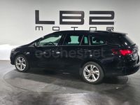 Usado Opel Astra Business Elegance 145 CV (106 kW) 2021 Negro Familiar
